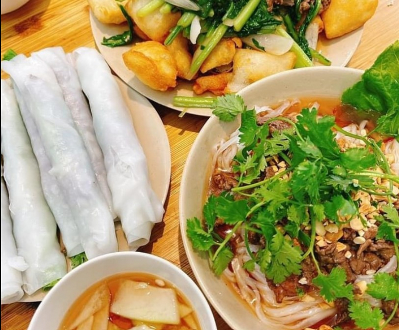 phở cuốn Cầu Giấy