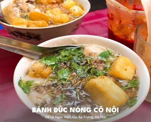 bánh đúc nóng cô nội