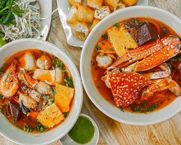 Bánh Canh Ghẹ Bà Tư