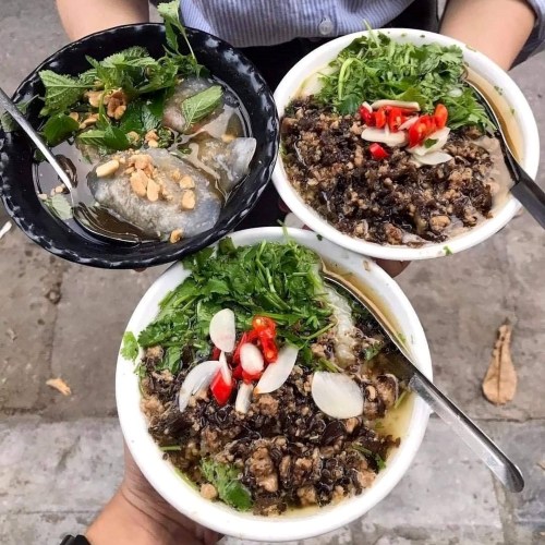 Bánh đúc nóng Minh Khai 