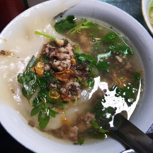  Bánh đúc nóng Nguyễn Bỉnh Khiêm