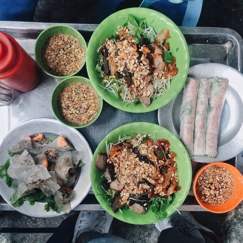 Nộm Bò Khô Hồ Hoàn Kiếm
