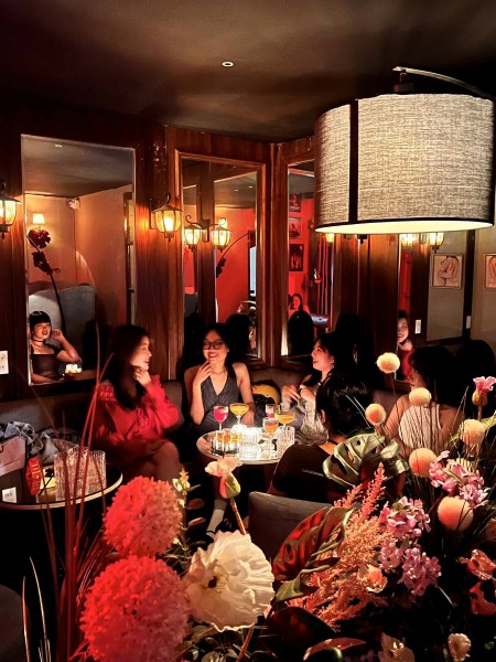 9luv Cocktail and Gin Bar