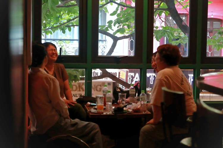 NOLA Cafe & Bar