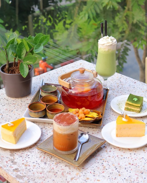 Eden Garden - Cafe & Bistro