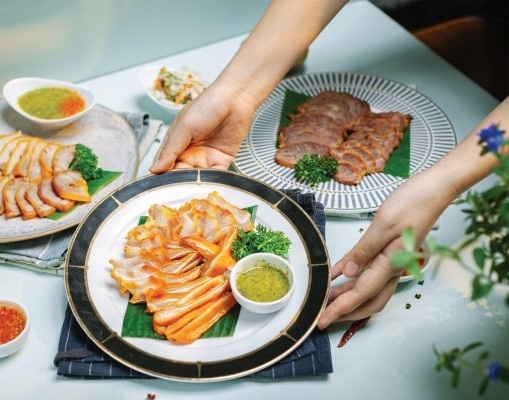  Gà Ủ Muối Tiêu - gà Hoàn Kiếm