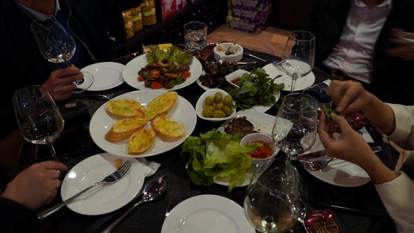 quán steak Hồ Tây