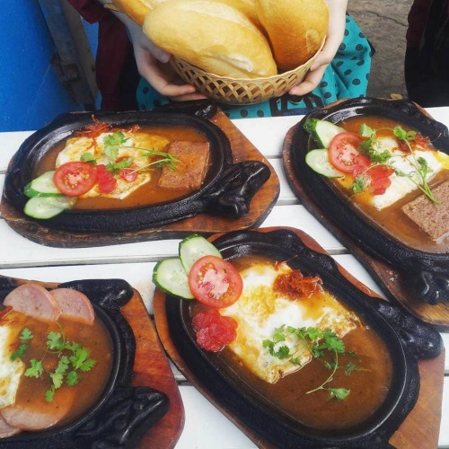 bánh mì chảo hai bà trưng