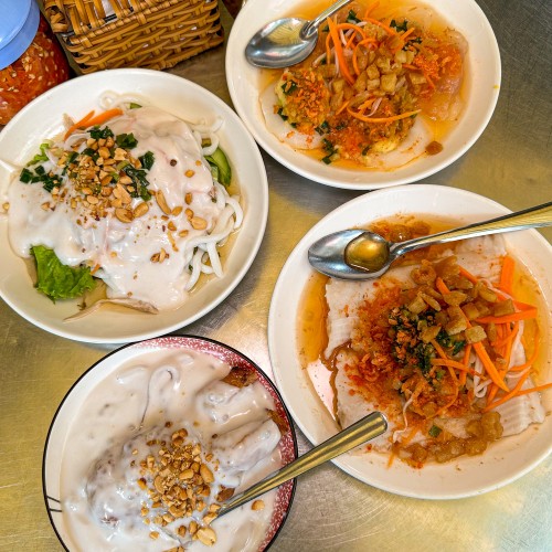 Bánh Tằm Bì Hai Bà Trưng