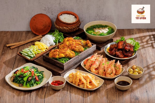 cơm niêu Ba Đình