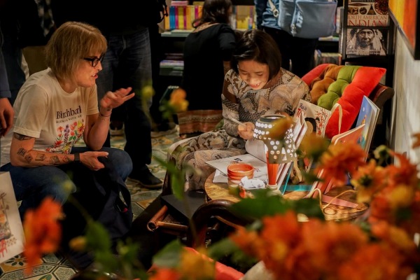 quán cafe sách Ba Đình