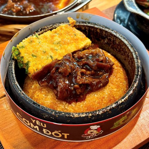 cơm thố Đống Đa