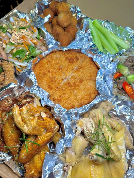 quán gà ngon Hai Bà Trưng