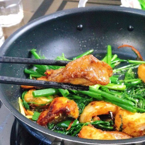 Quán chả cá ngon Long Biên