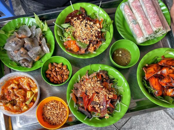 Nộm Bò Khô Hoàn Kiếm